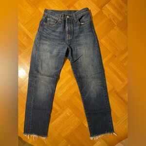 Levis wedgie blue jeans. Size 26